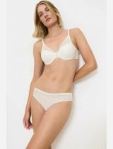 арт. Signature_Sheer_Tai_EX Трусы Трусы Triumph